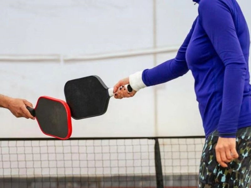 Outdoor vs Indoor Pickleballs: What’s the Difference and Which One Should You Choose?
